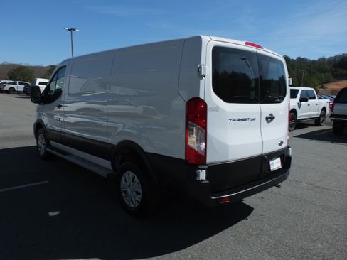 Used 2024 Ford Transit 250 Low Roof w/ Exterior Upgrade Package image 5
