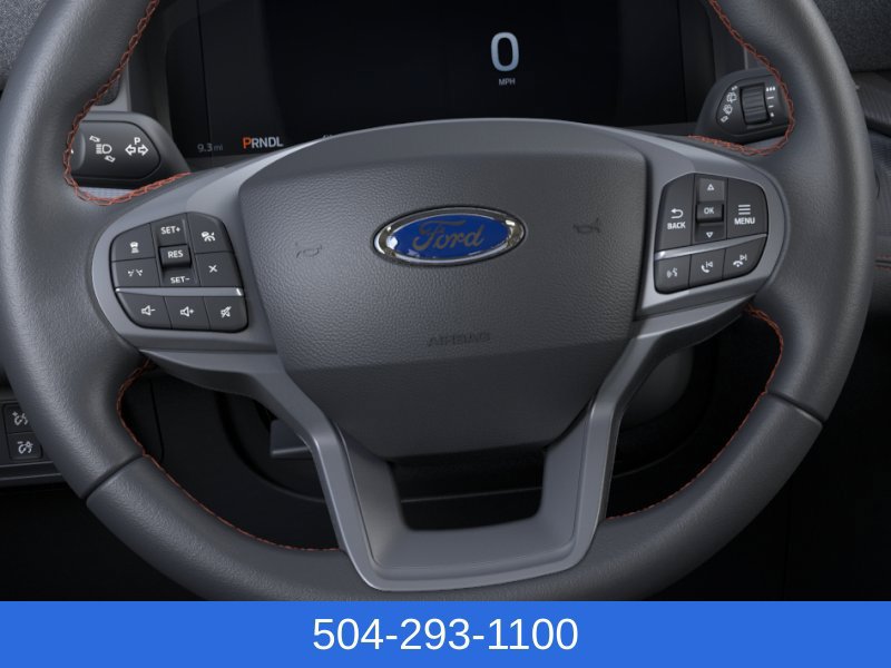 New 2026 Ford Explorer Active RWD image 14