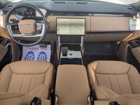 New 2026 Land Rover Range Rover Long Wheelbase SE AWD/4WD image 15