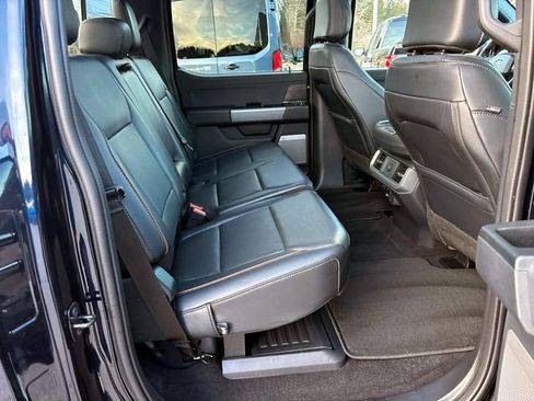 Used 2025 Ford F150 Lariat w/ Equipment Group 501A Mid image 14