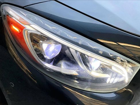 Used 2015 Mercedes-Benz S 550 4MATIC Coupe image 27