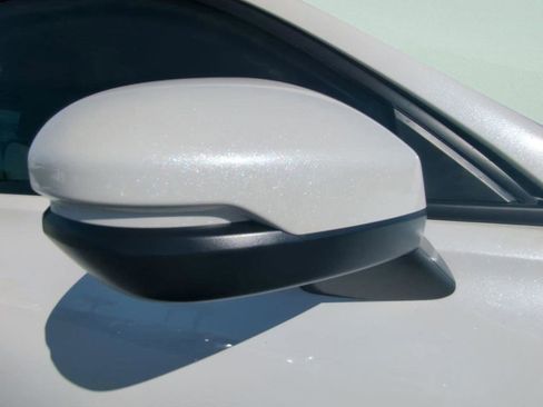 New 2026 Honda HR-V LX image 11