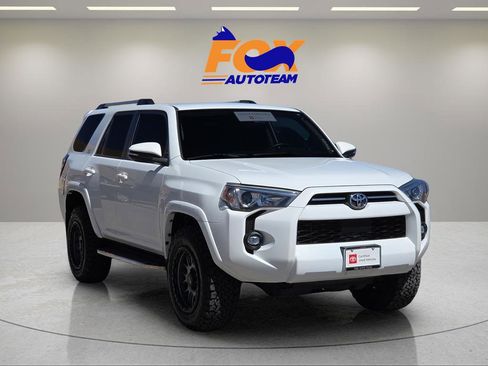 Certified 2021 Toyota 4Runner SR5 Premium image 6
