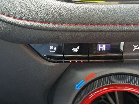 Used 2024 Chevrolet Blazer RS w/ Driver Confidence II Package image 22