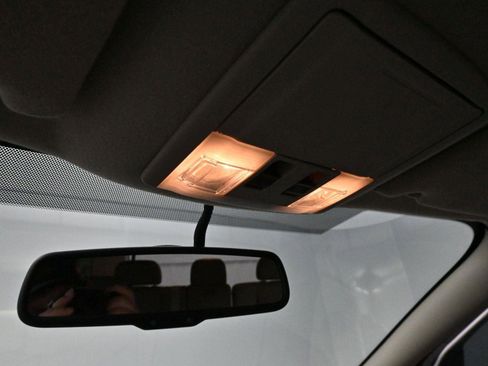 Used 2010 Ford Edge Limited image 23