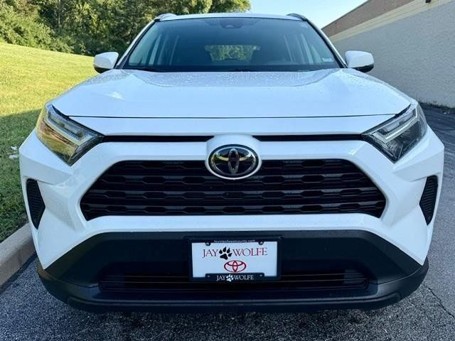 Certified 2025 Toyota RAV4 XLE AWD/4WD image 4