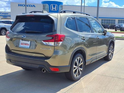 Used 2023 Subaru Forester Limited w/ Popular Package #3 image 24