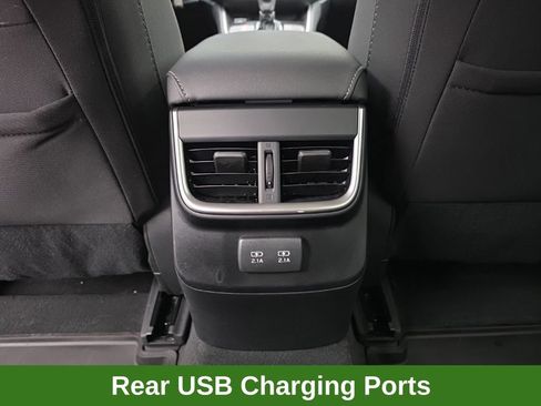 Used 2022 Subaru Outback Premium AWD/4WD image 34
