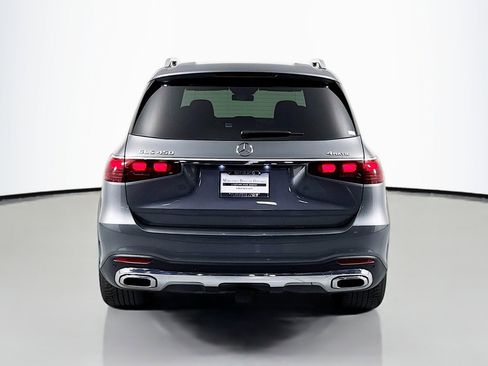 Certified 2025 Mercedes-Benz GLS 450 4MATIC image 5