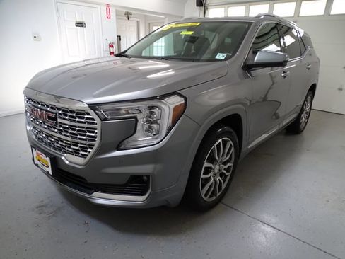 Used 2023 GMC Terrain Denali AWD/4WD image 18