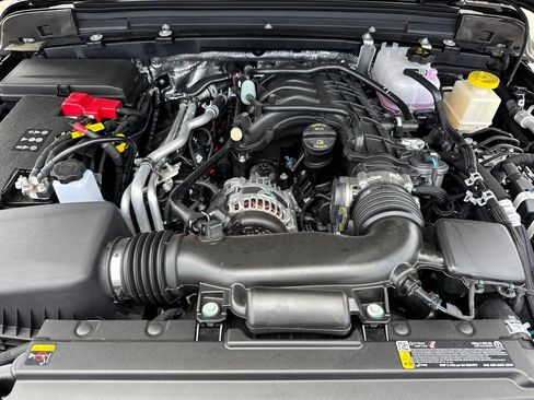 New 2026 Jeep Gladiator Rubicon AWD/4WD image 11