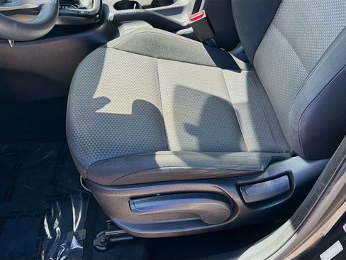 Used 2020 Kia Soul LX image 15