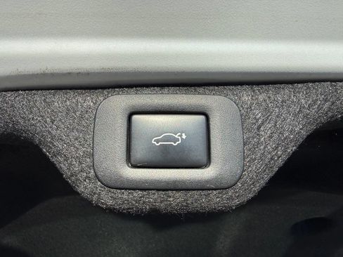 Used 2020 Lexus ES 350 w/ Premium Package FWD image 18
