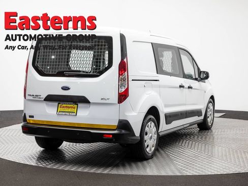 Used 2022 Ford Transit Connect XLT FWD image 5