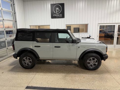 Used 2023 Ford Bronco Big Bend image 50