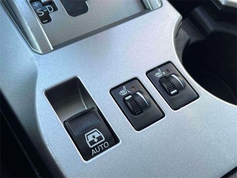 Used 2012 Toyota 4Runner Limited image 34