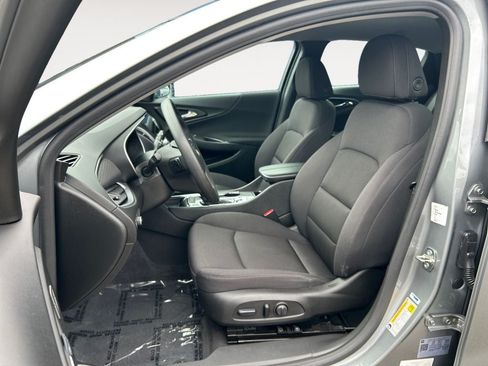 Used 2023 Chevrolet Malibu LT FWD image 6