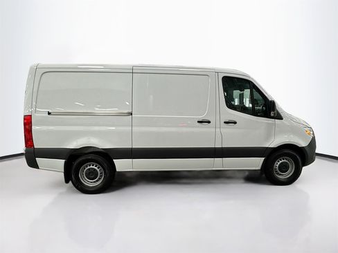 Certified 2025 Mercedes-Benz Sprinter 2500 image 9