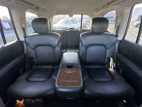 Used 2019 Nissan Armada Platinum w/ Captain's Chairs Package image 23