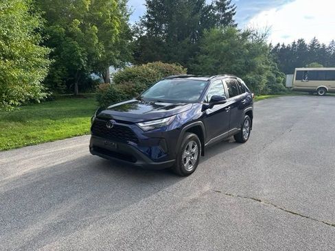 Used 2023 Toyota RAV4 XLE w/ XLE Grade Weather Package AWD/4WD image 7