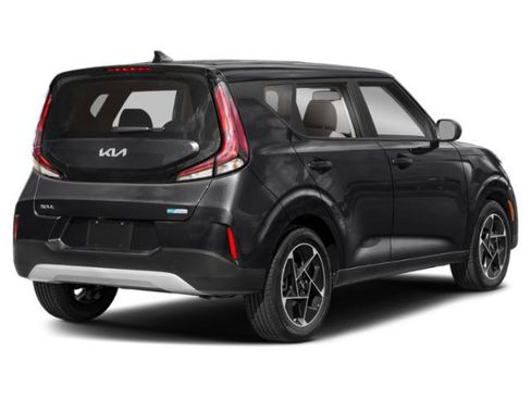 Certified 2023 Kia Soul EX FWD image 2
