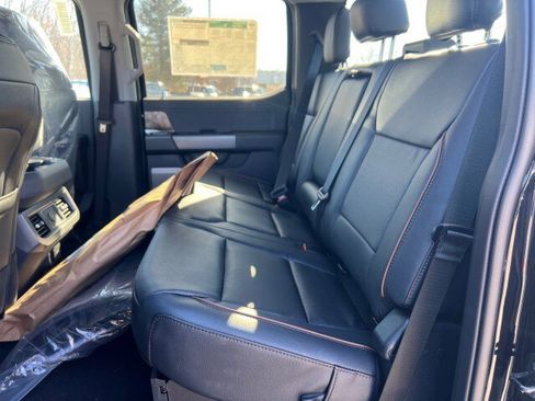 New 2026 Ford F450 Lariat image 17