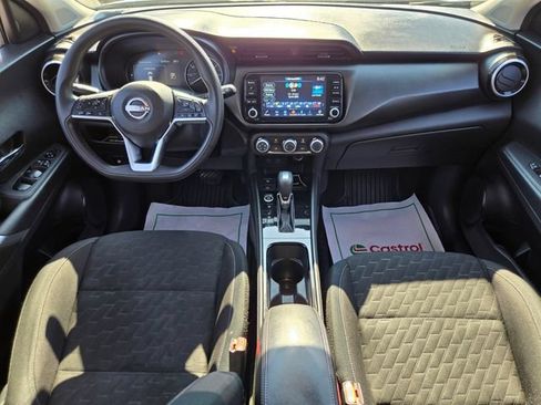 Used 2024 Nissan Kicks SV FWD image 15