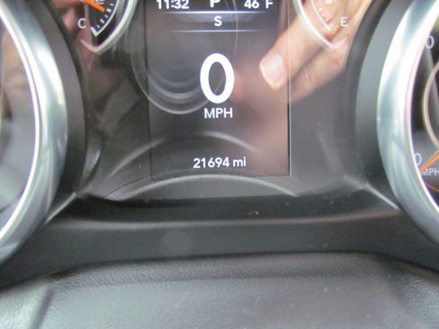 Used 2023 Jeep Gladiator Sport w/ Trailer Tow Package image 22