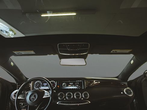 Used 2016 Mercedes-Benz S 550 4MATIC Coupe image 9