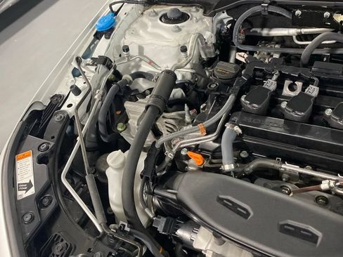 Used 2024 Honda Civic EX-L image 35
