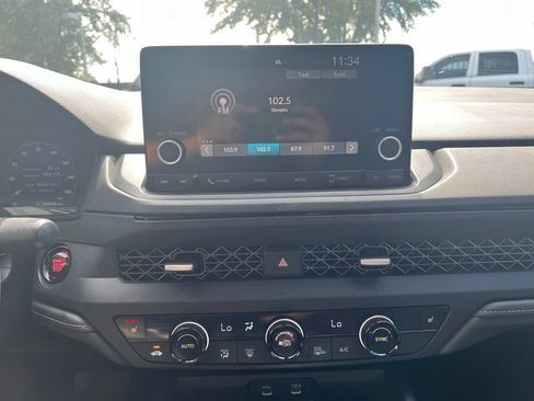Used 2023 Honda Accord EX image 11