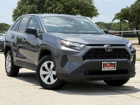 Used 2024 Toyota RAV4 LE FWD image 2