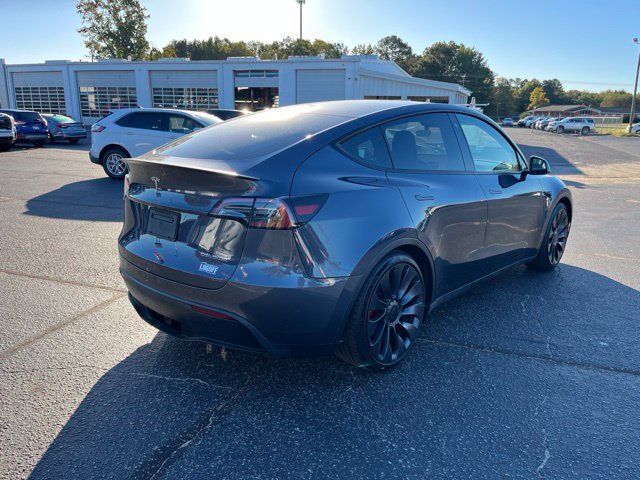 Used 2023 Tesla Model Y Performance AWD/4WD image 3