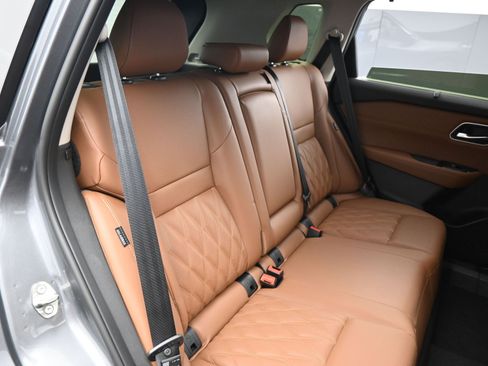 New 2026 Nissan Rogue Platinum w/ Platinum Premium Package image 13