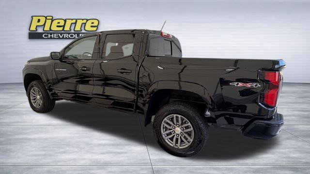 New 2026 Chevrolet Colorado LT w/ LT Convenience Package AWD/4WD image 2