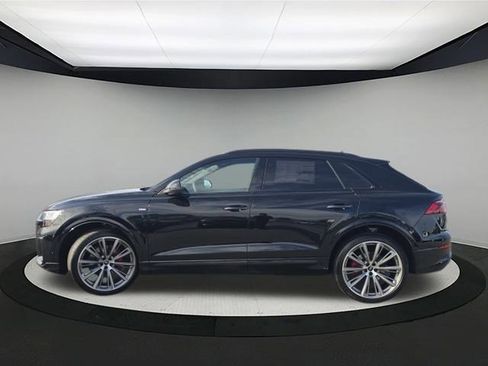 New 2026 Audi Q8 Prestige image 4