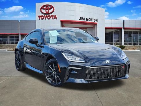 Used 2025 Toyota GR86 Premium w/ ALL Weather Mat Package (TMS) RWD image 1