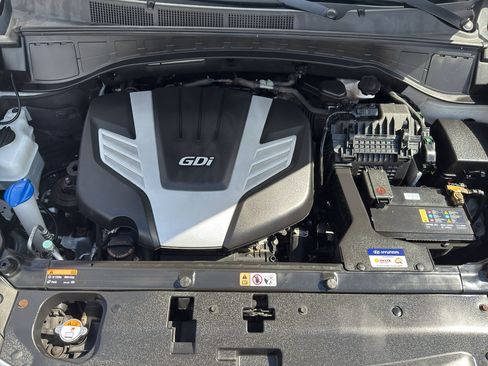 Used 2019 Hyundai Santa Fe XL AWD/4WD image 38