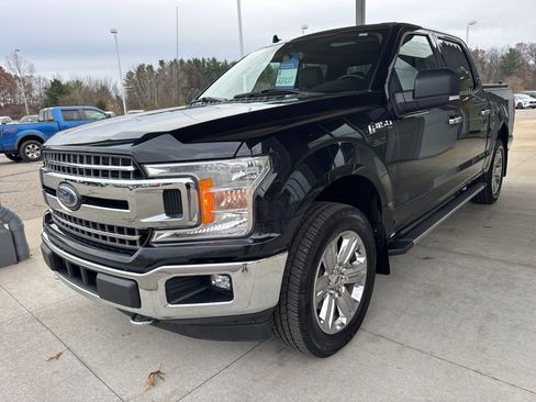 Certified 2019 Ford F150 XLT w/ Equipment Group 302A Luxury image 3