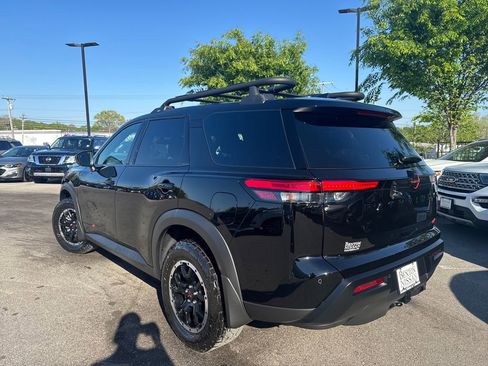 New 2026 Nissan Pathfinder Rock Creek AWD/4WD image 6