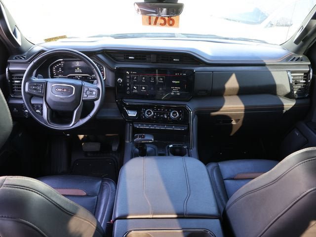 Used 2024 GMC Sierra 1500 AT4 w/ Technology Package AWD/4WD image 12