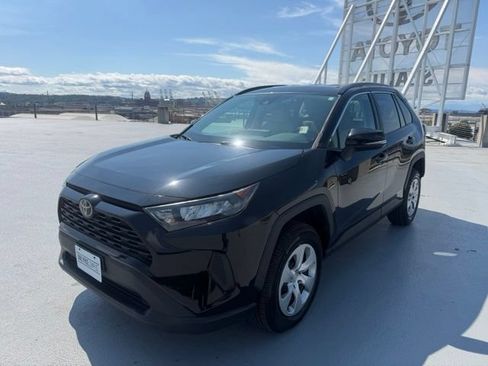 Used 2019 Toyota RAV4 LE w/ All Weather Liner Package AWD/4WD image 7