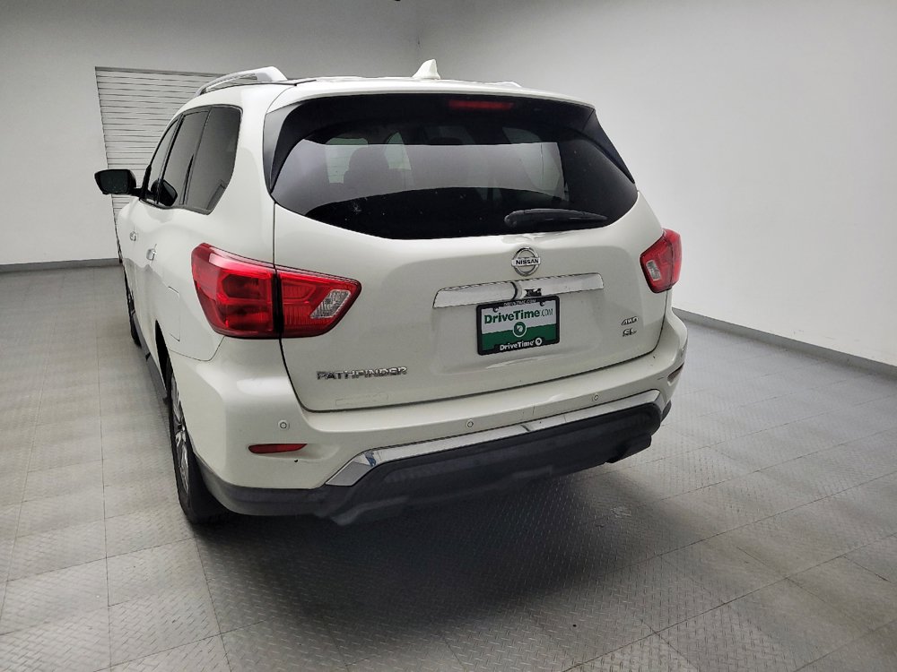 Used 2020 Nissan Pathfinder SL AWD/4WD image 6