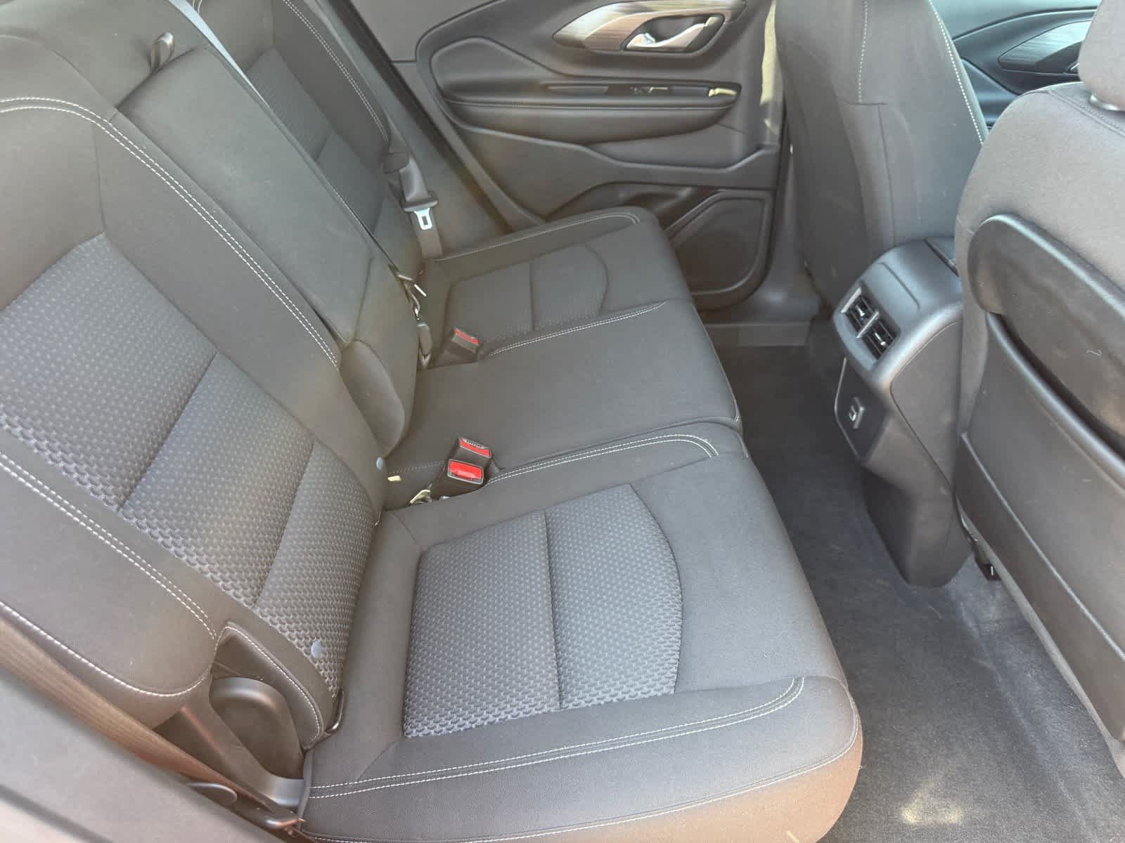 Used 2022 GMC Terrain SLE w/ Driver Convenience Package AWD/4WD image 31