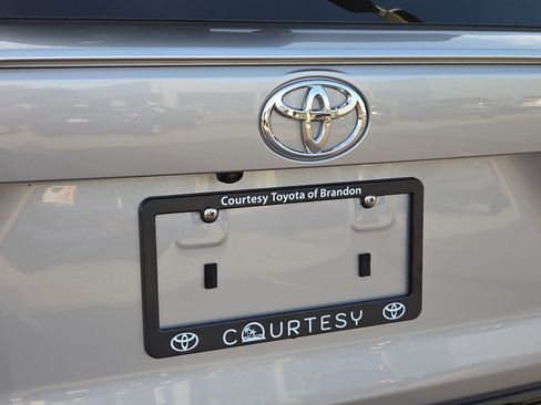 Certified 2025 Toyota RAV4 XSE image 12