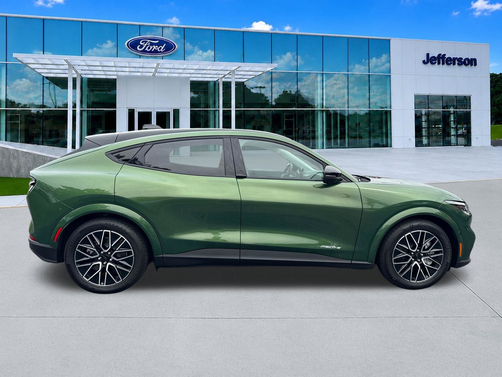 Used 2025 Ford Mustang Mach-E Premium RWD image 8