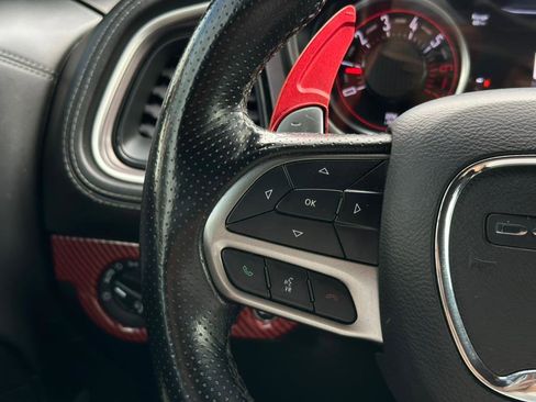 Used 2022 Dodge Challenger R/T w/ Plus Package image 26