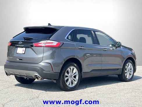Certified 2024 Ford Edge Titanium AWD/4WD image 3