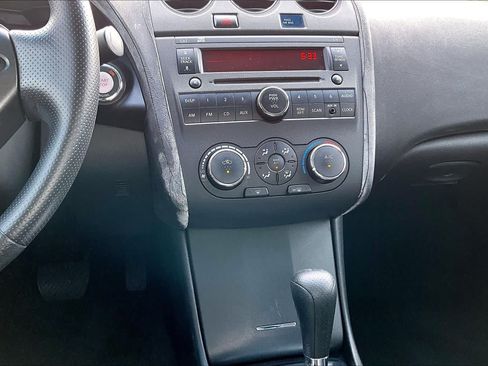 Used 2010 Nissan Altima 2.5 S FWD image 33