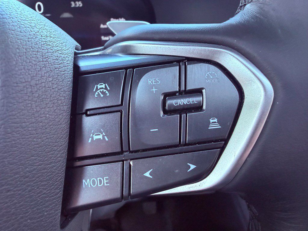 Certified 2024 Lexus GX 550 w/ Accessory Package (Z1) AWD/4WD image 25